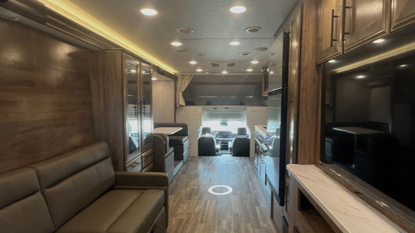 Jayco Greyhawk XL 30M interior